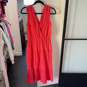 Elegant Red Sleeveless Dress